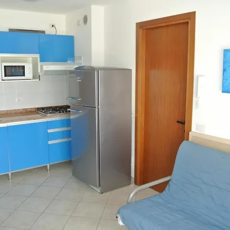 Appartement Fuer 6 Personen Ca 42 Qm In Bibione, Adriakueste Italien Und Umgebung - B62799