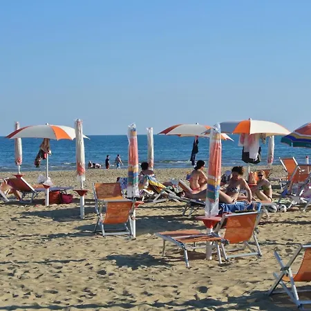 Appartement Fuer 6 Personen Ca 42 Qm In Bibione, Adriakueste Italien Und Umgebung - B62799 *